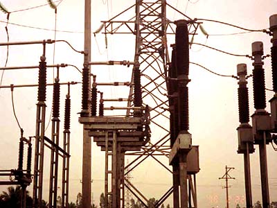 Đảm bảo cung ứng đủ điện trong Tết Kỷ Sửu 